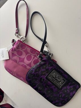 Coach Signature Wristlet in Fuchsia and Light Pink